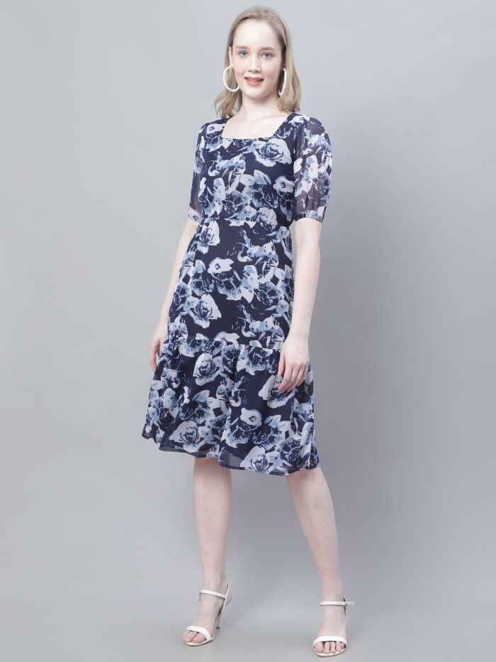 Women's Navy Rose Floral Printed Square Neck Tiered Midi Dress