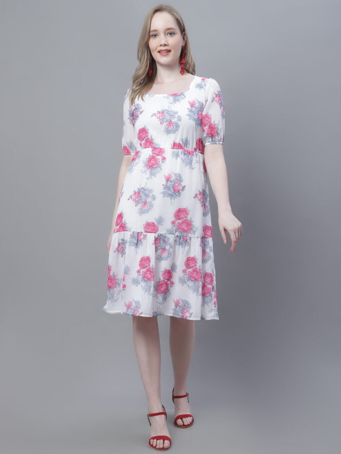 Women's White Floral Printed Square Neck Tiered Midi Dress