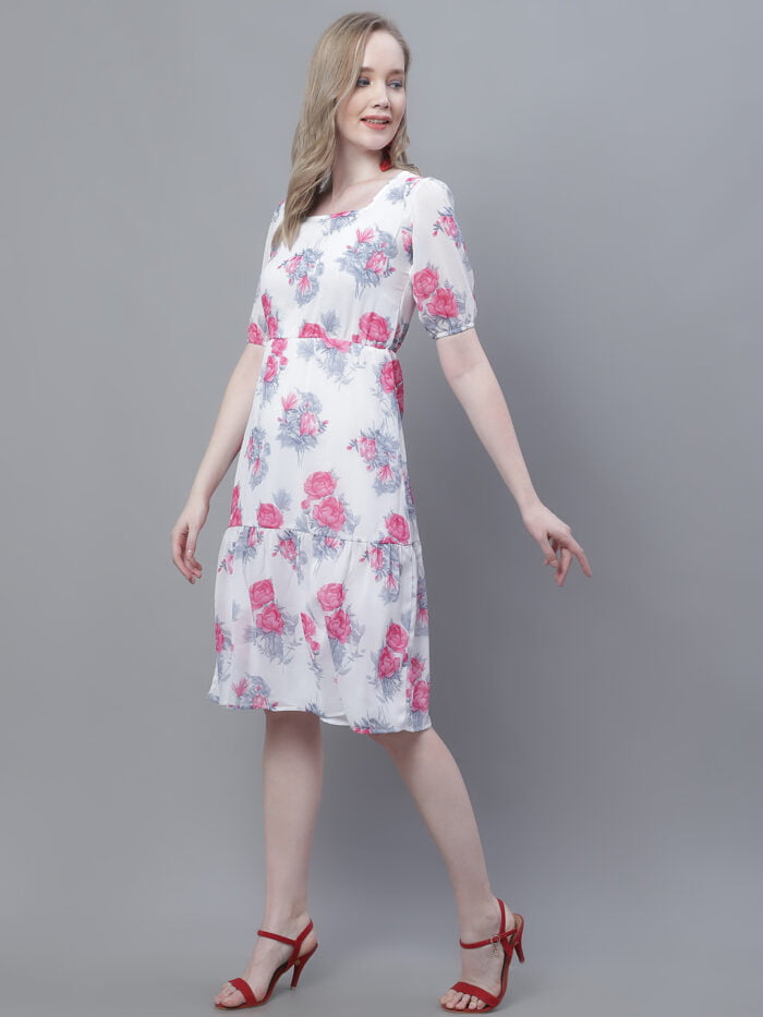 Women's White Floral Printed Square Neck Tiered Midi Dress