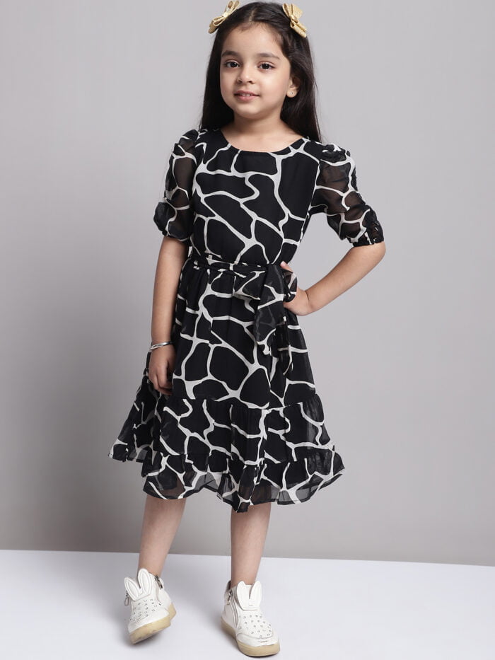Girls Black & White Checked Printed Puff Sleeves Tiered Dress