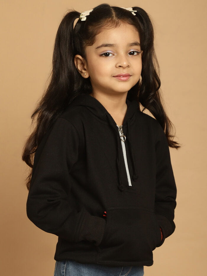 Girl Black Solid Color Cotton Knitted Kids Sweatshirt