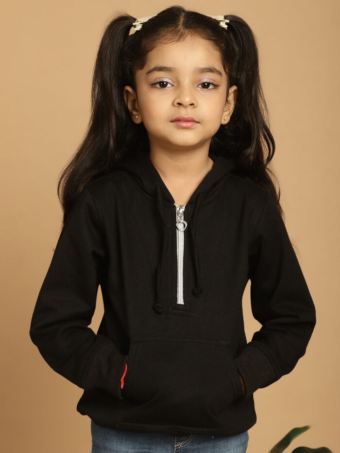 Girl Black Solid Color Cotton Knitted Kids Sweatshirt