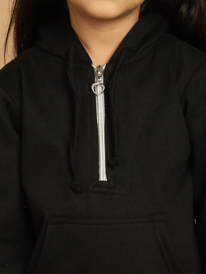 Girl Black Solid Color Cotton Knitted Kids Sweatshirt