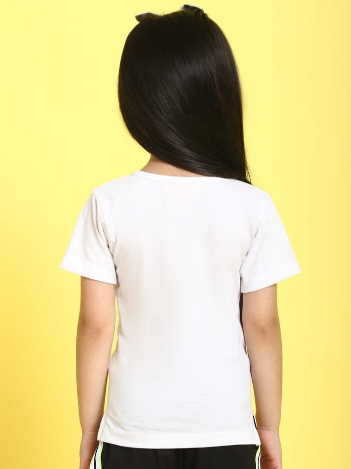 Girl White Solid Color Anime Graphics Printed Cotton Knitted T-shirt